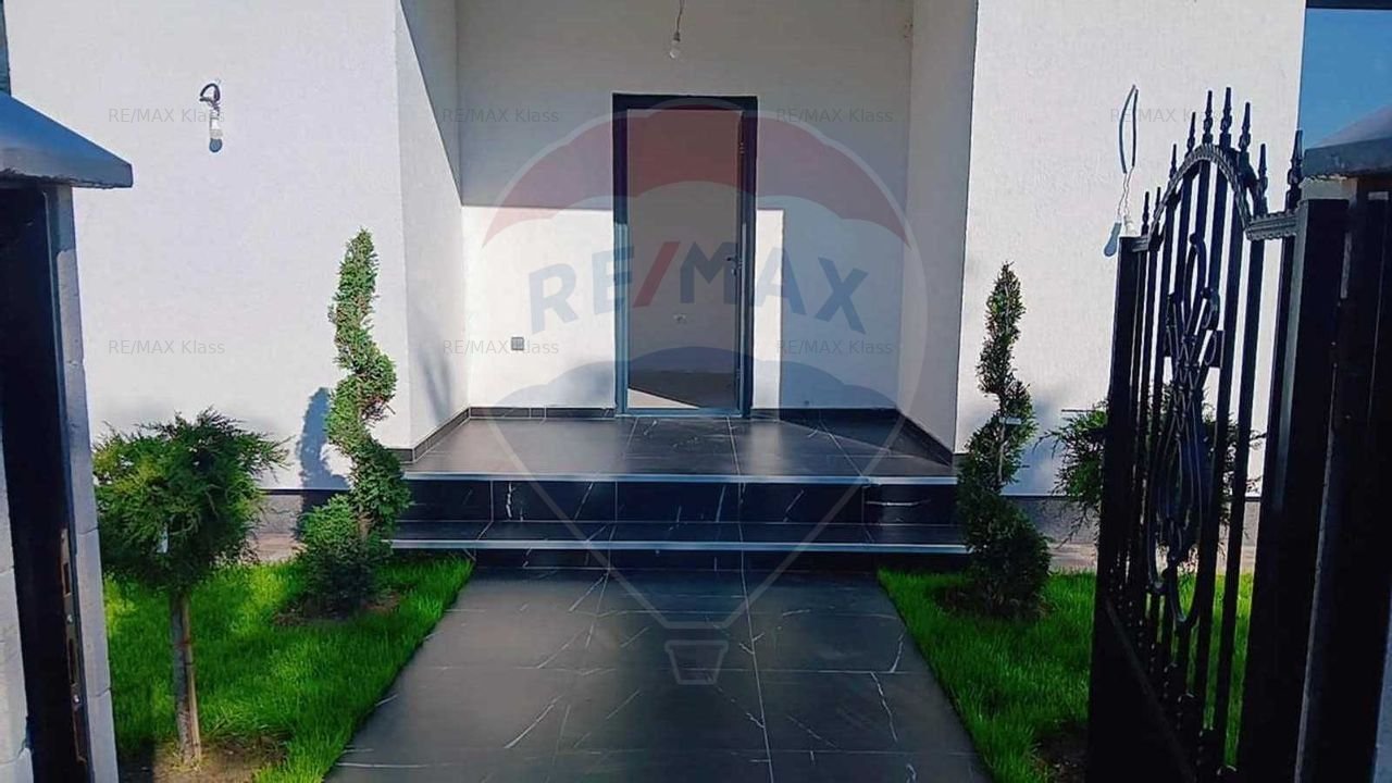 Casa noua moderna cu 4 camere de vanzare Crevedia