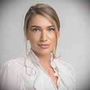 Sanziana Calafus Agent imobiliar din agenţia Remax Klass