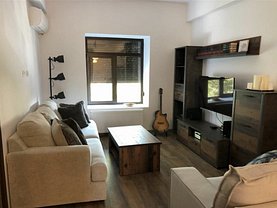 Apartament de vânzare 4 camere, în Bucureşti, zona Unirii
