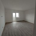 Apartament de vânzare 3 camere, în Bucuresti, zona Aparatorii Patriei