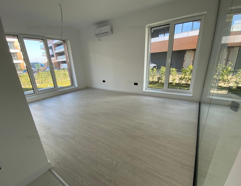 Duplex de 5 camere cu finisaje premium şi privelişte superbă
