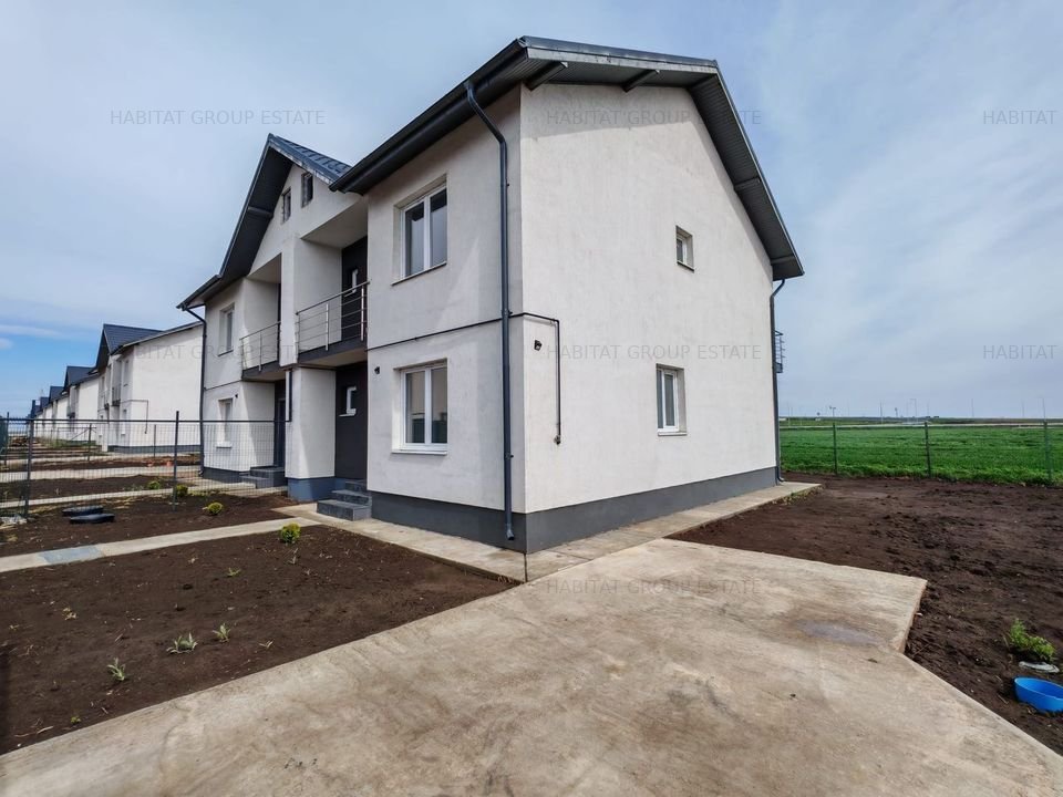 Vila duplex la cheie, 4 camere, 135 mp utili, 200 m de intrarea pe A0