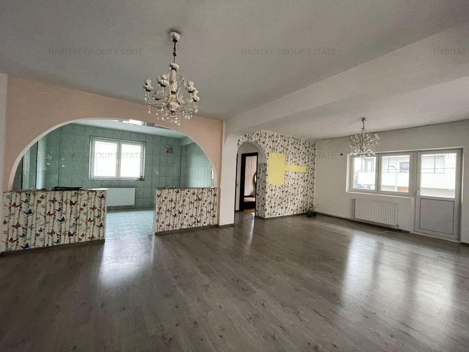 Vila casa Tineretului Unirii 4 bai cu 4 locuri de parcare si Garaj