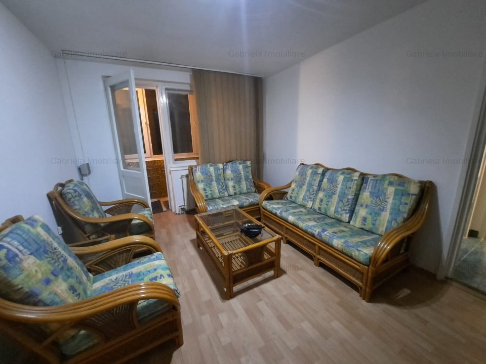 Apartament cu trei camere de inchiriat Piata Miclosi - imaginea 2