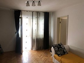 Apartament de vânzare 2 camere în Ramnicu Valcea, Cartierul Traian