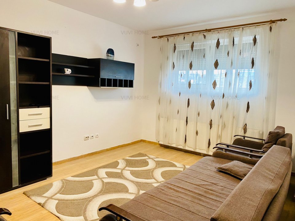 Apartament Cu 3 Camere Decomandat/Se Vinde Ca In Poze/Zona Pacii ...