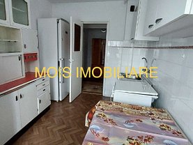 Apartament de închiriat 3 camere, în Sibiu, zona Central