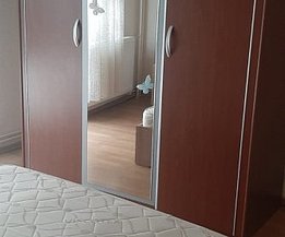Apartament de închiriat 3 camere, în Brăila, zona Ultracentral