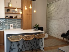 Apartament de vânzare 2 camere, în Cluj-Napoca, zona Central