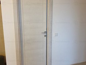 Apartament de vânzare 3 camere, în Bucureşti, zona P-ţa Victoriei