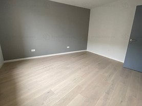 Apartament de vânzare 3 camere, în Bucureşti, zona Calea Victoriei