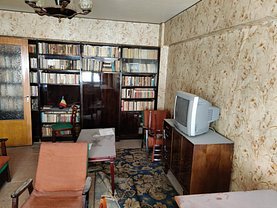 Apartament de vânzare 3 camere, în Bucureşti, zona Obor