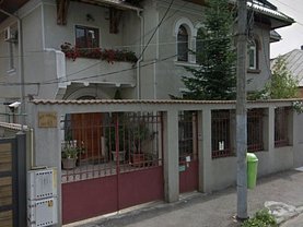 Apartament de vânzare 2 camere, în Bucureşti, zona Decebal