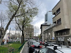 Apartament de vânzare 4 camere, în Bucureşti, zona Armeneasca