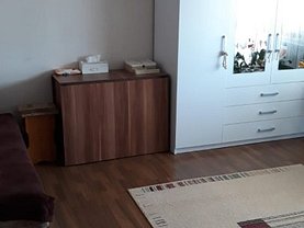 Apartament de vânzare 4 camere, în Bucureşti, zona Baicului