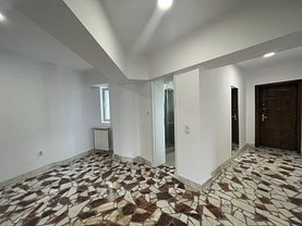 Apartament de vânzare 3 camere, în Bucuresti, zona Alba Iulia