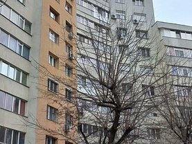 Apartament de vânzare 3 camere, în Bucuresti, zona Colentina
