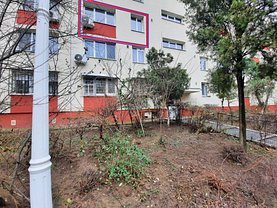 Apartament de vânzare 3 camere, în Bucureşti, zona Giurgiului
