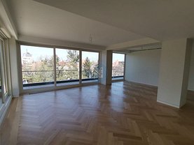 Apartament de închiriat 3 camere, în Bucuresti, zona Capitale