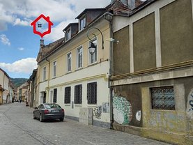 Casa de închiriat 8 camere, în Braşov, zona Centrul Istoric