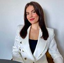 Alina Agent imobiliar din agenţia AC REAL ESTATE