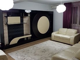 Casa de închiriat 5 camere, în Voluntari, zona Central