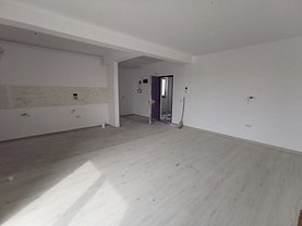 Apartament de vânzare 2 camere, în Moşniţa Nouă, zona Central