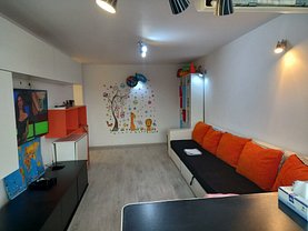 Apartament de vânzare 3 camere, în Constanţa, zona Brătianu