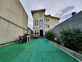 Casa de vânzare 5 camere, în Constanţa, zona I. C. Brătianu