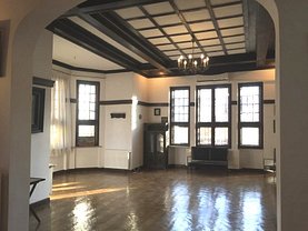Apartament de închiriat 5 camere, în Bucureşti, zona Moşilor