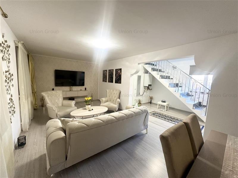 Casa P+M cu 4 Camere, Renovata, Mobilata si Utilata Complet, Navodari
