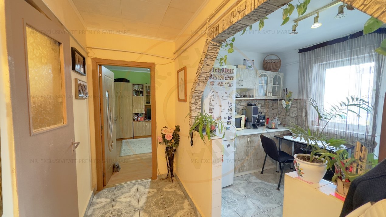 Apartament 3 camere Etaj IV, Carei MV1 -Str. N.Titulescu Nr.21