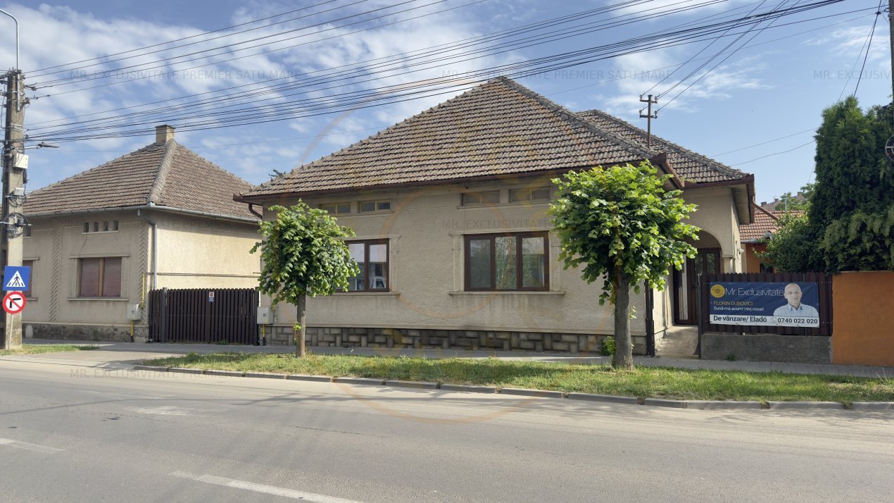 Casa Centrala 4 camere cu teren 565 mp Loc. Carei-Str. C.A. Romane -Comision 0%
