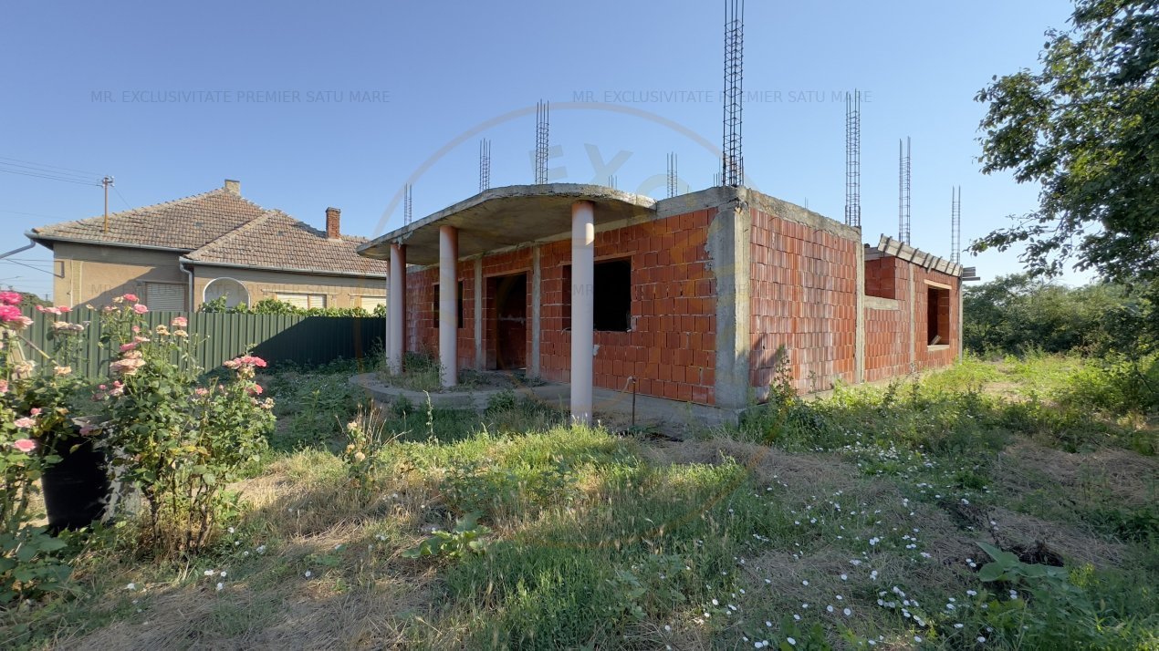 Casa in constructie cu Teren 3352 mp Carei - Str. Agoston Nr.80 - Comision 0%