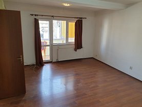 Casa de vânzare 7 camere, în Bucureşti, zona Ştefan cel Mare