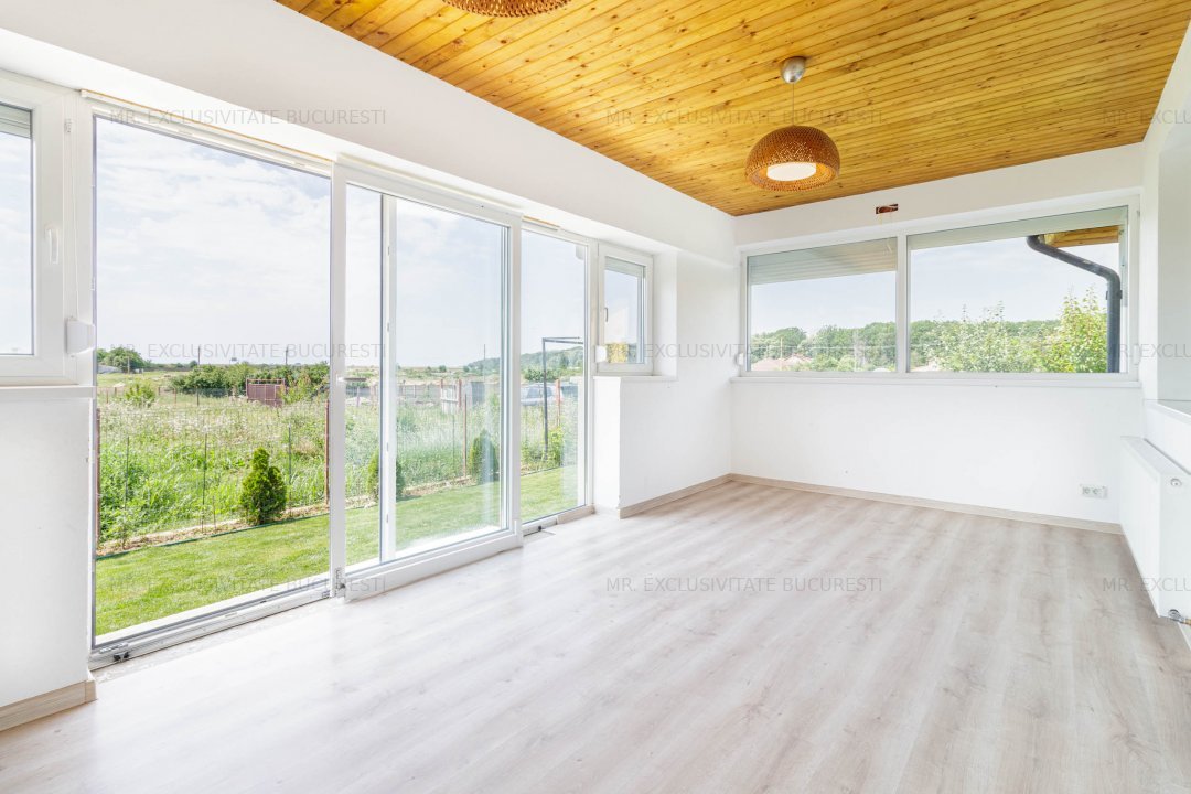 Casa 4 camere cu terasa inchisa Ciorogarla