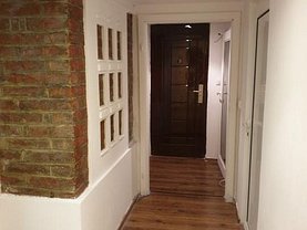Apartament de vânzare 3 camere, în Timisoara, zona Complex Studentesc