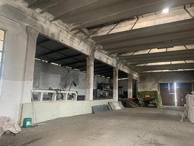 Vânzare spaţiu industrial