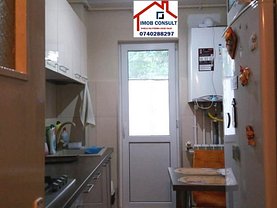 Apartament de vânzare 2 camere, în Bacău, zona Zimbru