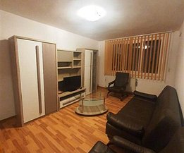 Apartament de închiriat 3 camere, în Braşov, zona Centrul Civic