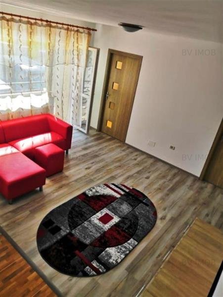 Inchiriem Apartament 3 Camere, Mobilat, Semidecomandat, Sanpetru