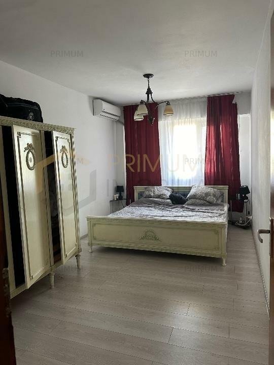 LIPOVEI - ETAJ 3 - BLOC IZOLAT - 5 cam - 2 bai - debara -decomandat - centrala p