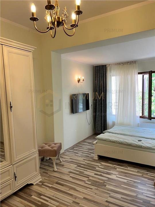 Casa individuala - unifamiliala sau spatiu comercial diverse activitati - 190 m2