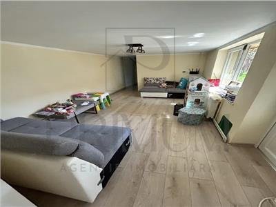 Casa individuala - zona excelenta - Plopi