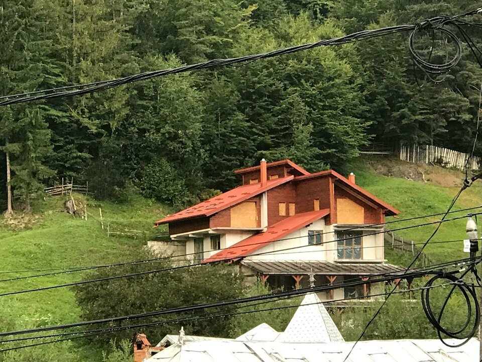 Vila Familly /Pensiune la Dambovicioara-Arges