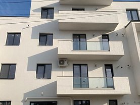 Penthouse de vânzare 3 camere, în Tunari