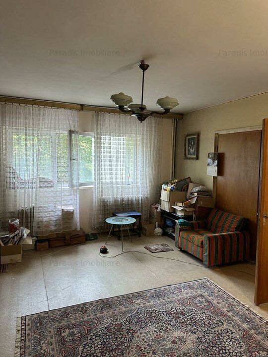 Vand apartament 4 camere soseaua Pantelimon
