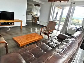 Apartament de vânzare 3 camere, în Braşov, zona Bartolomeu