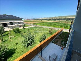 Casa de vânzare 4 camere, în Floreşti