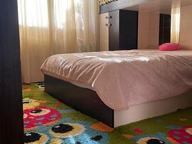 Apartament de vânzare 3 camere, în Bucuresti, zona Vitan Mall